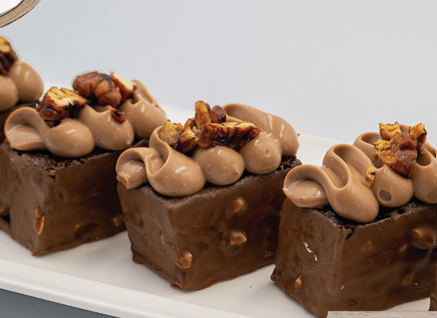 Royal Pecan brownie (3 Pcs)